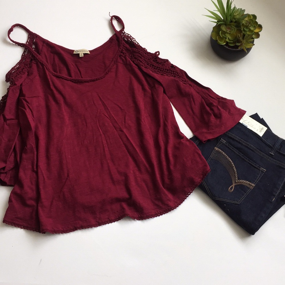 Democracy Cold Shoulder Top